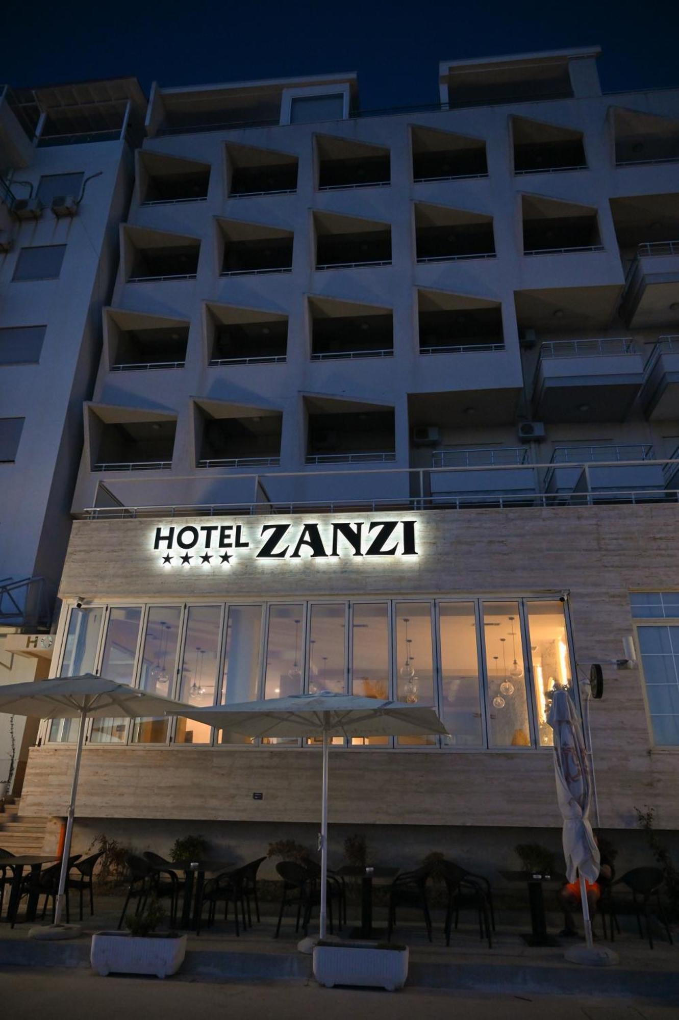 Hotel Zanzi Durrës Buitenkant foto